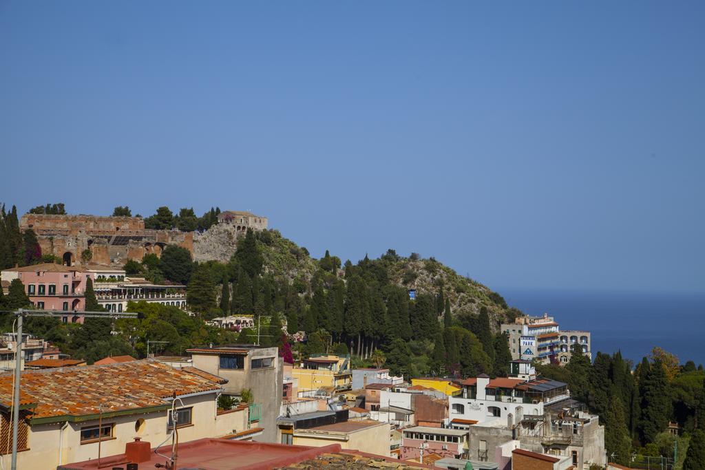 Casa Mediterraneo Таормина Екстериор снимка