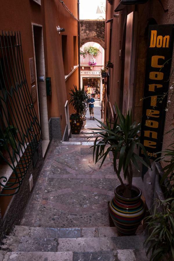 Casa Mediterraneo Таормина Екстериор снимка